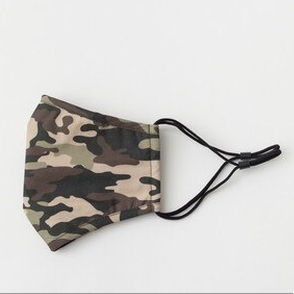 Camo Face Mask with Built In Filter and Nose Bar - Picture 10 of 16